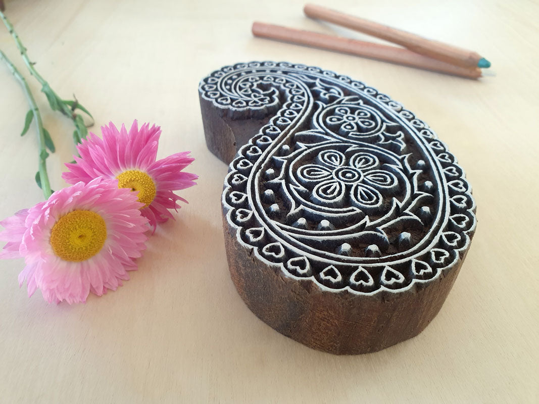 Large paisley hand carved stamp. Made in India.